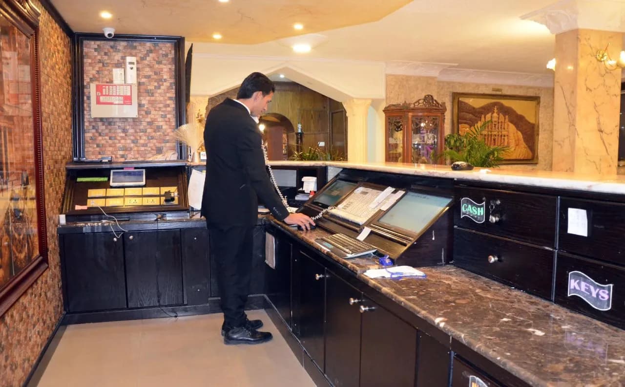 Amra Palace International Hotel 3