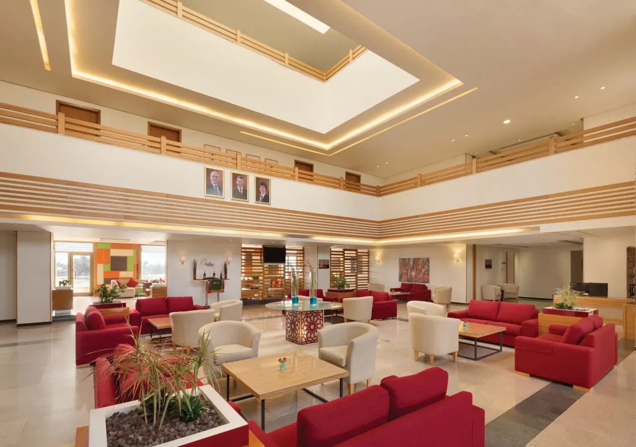 Ramada Resort by Wyndham Dead Sea 3