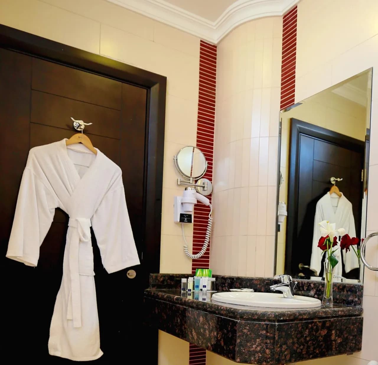 Ayass Hotel 2
