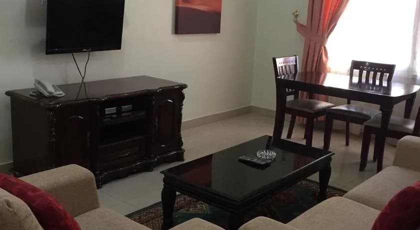 Royal Residence 2