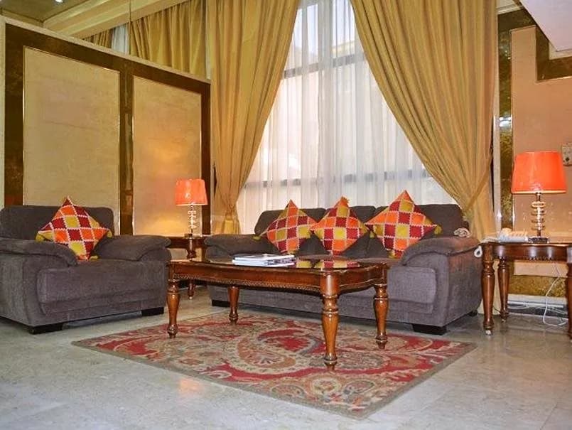 Carlton Tower Hotel 4