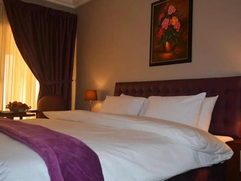 Carlton Tower Hotel 5