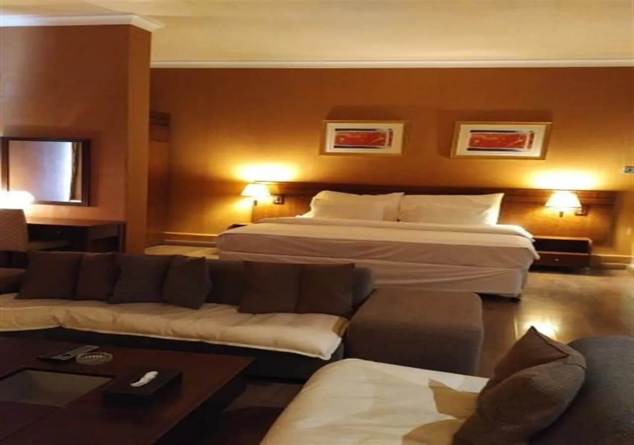 Le Jazz Hotel 3
