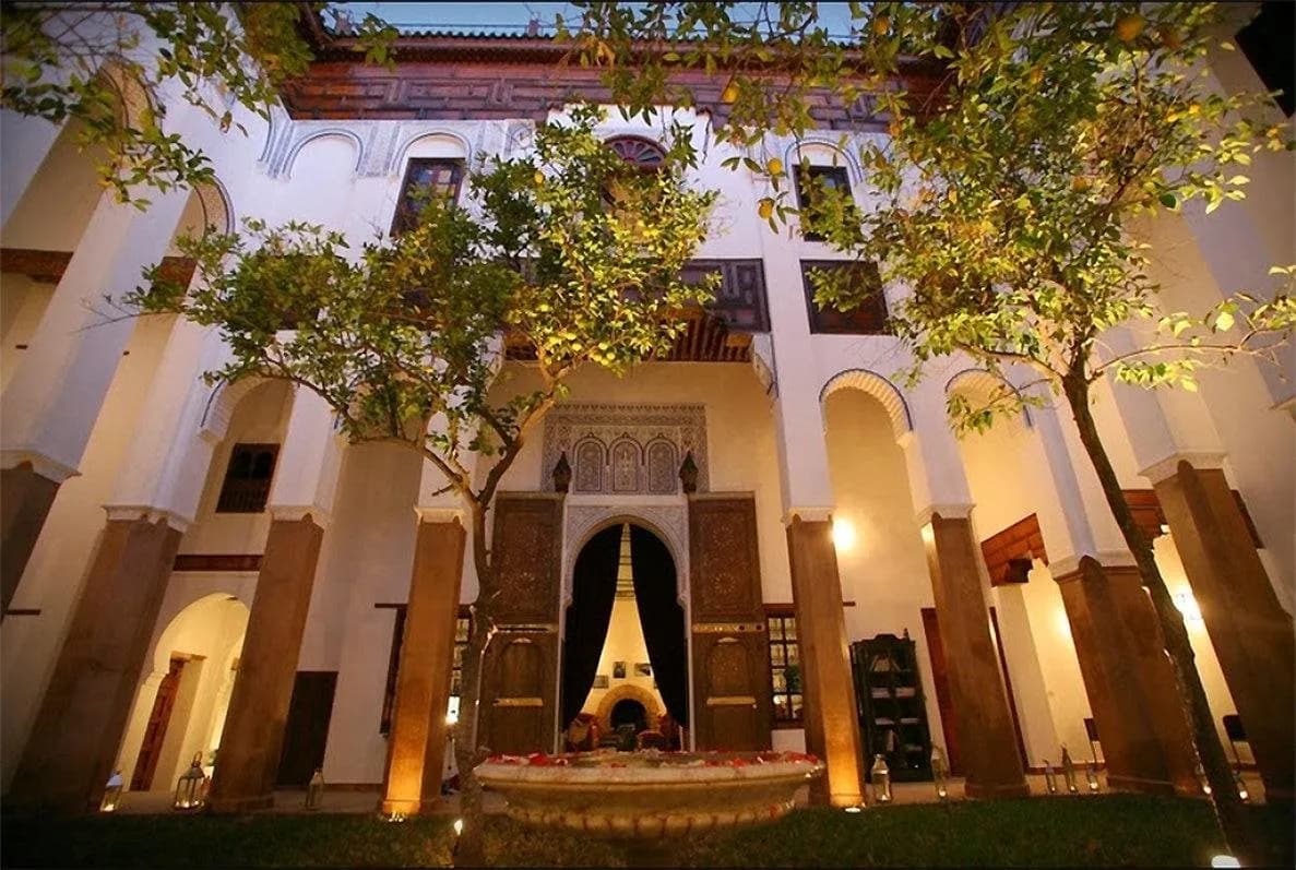 Riad Laaroussa- Guest House 4
