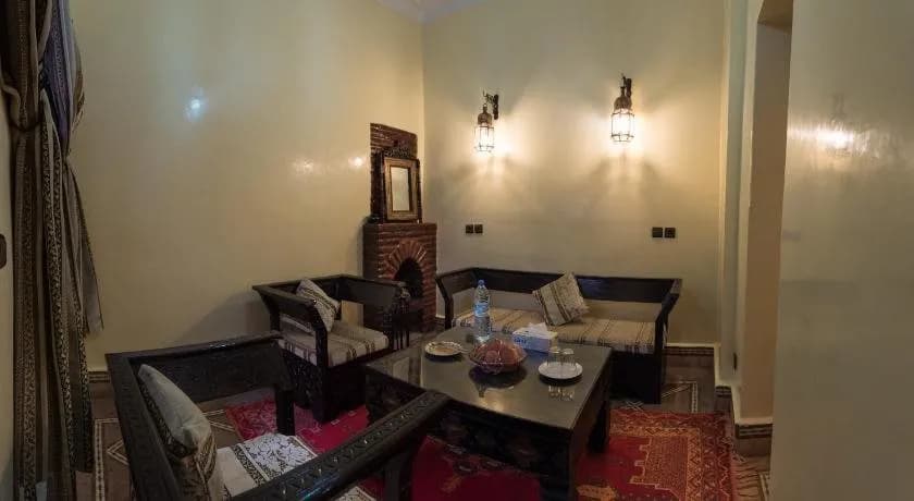 Riad Omar 5