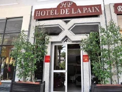 De La Paix