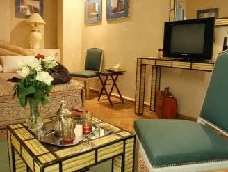 Riad Hasna Espi 2