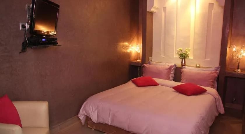 Riad Carllian 3