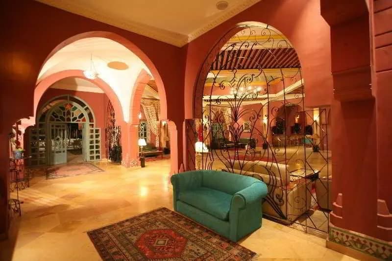 Hotel Karam Palace 2