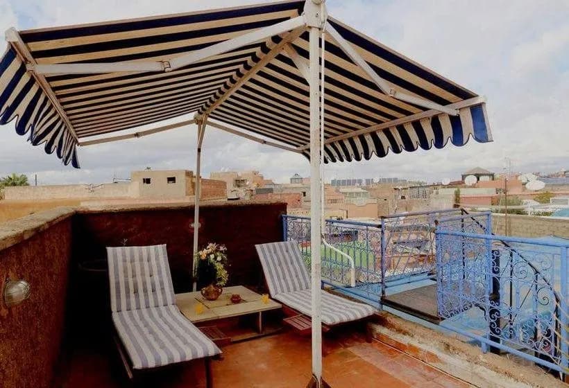 Riad Azalia