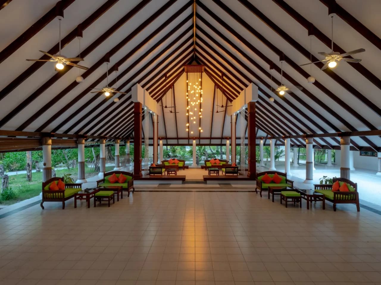 Villa Haven Resort Maldives, an Slh Hotel 3