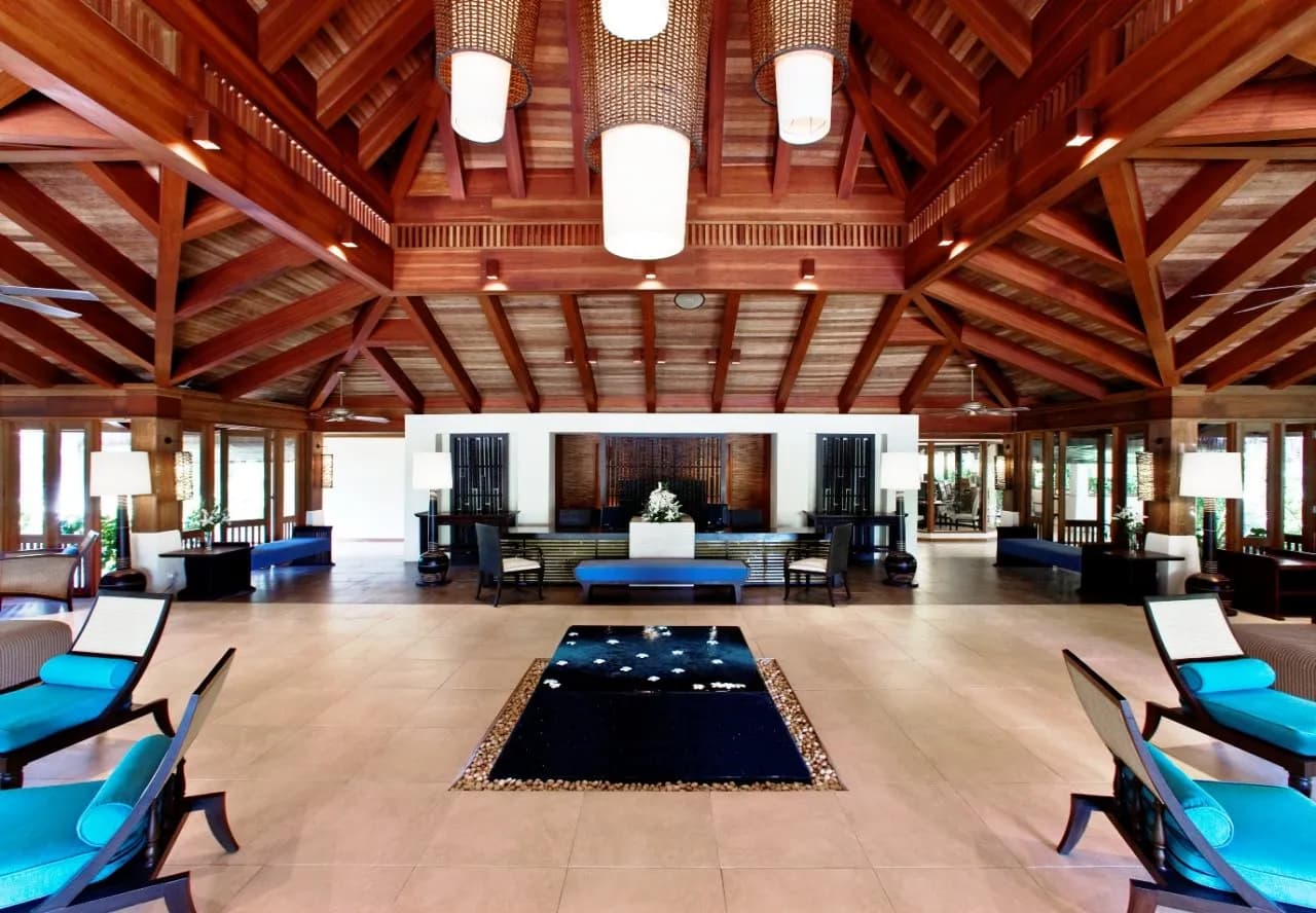Sheraton Maldives Full Moon Resort & Spa 3