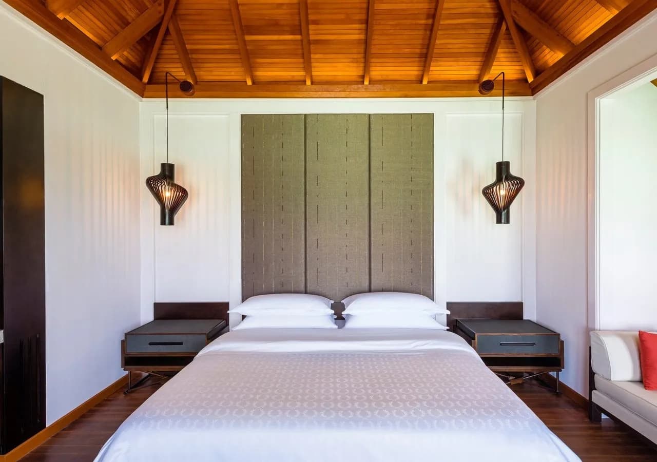 Sheraton Maldives Full Moon Resort & Spa 5