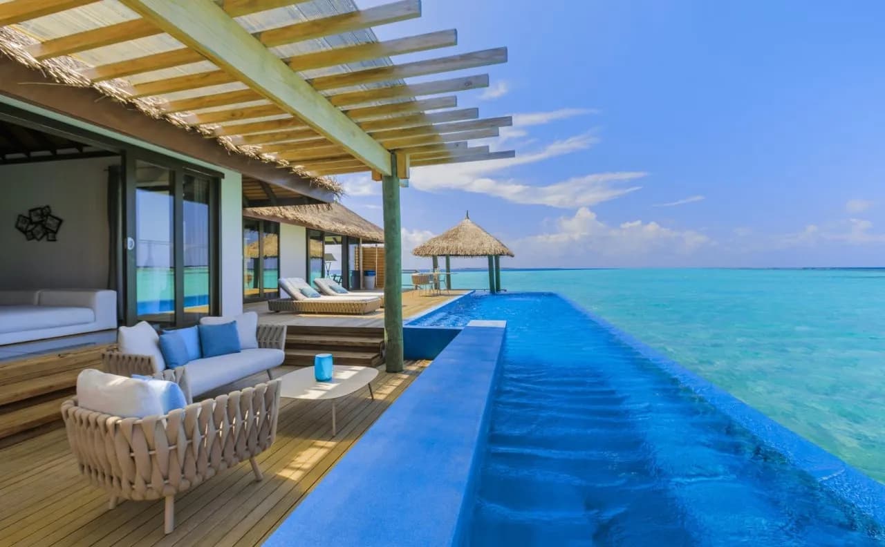 Velassaru Maldives 3