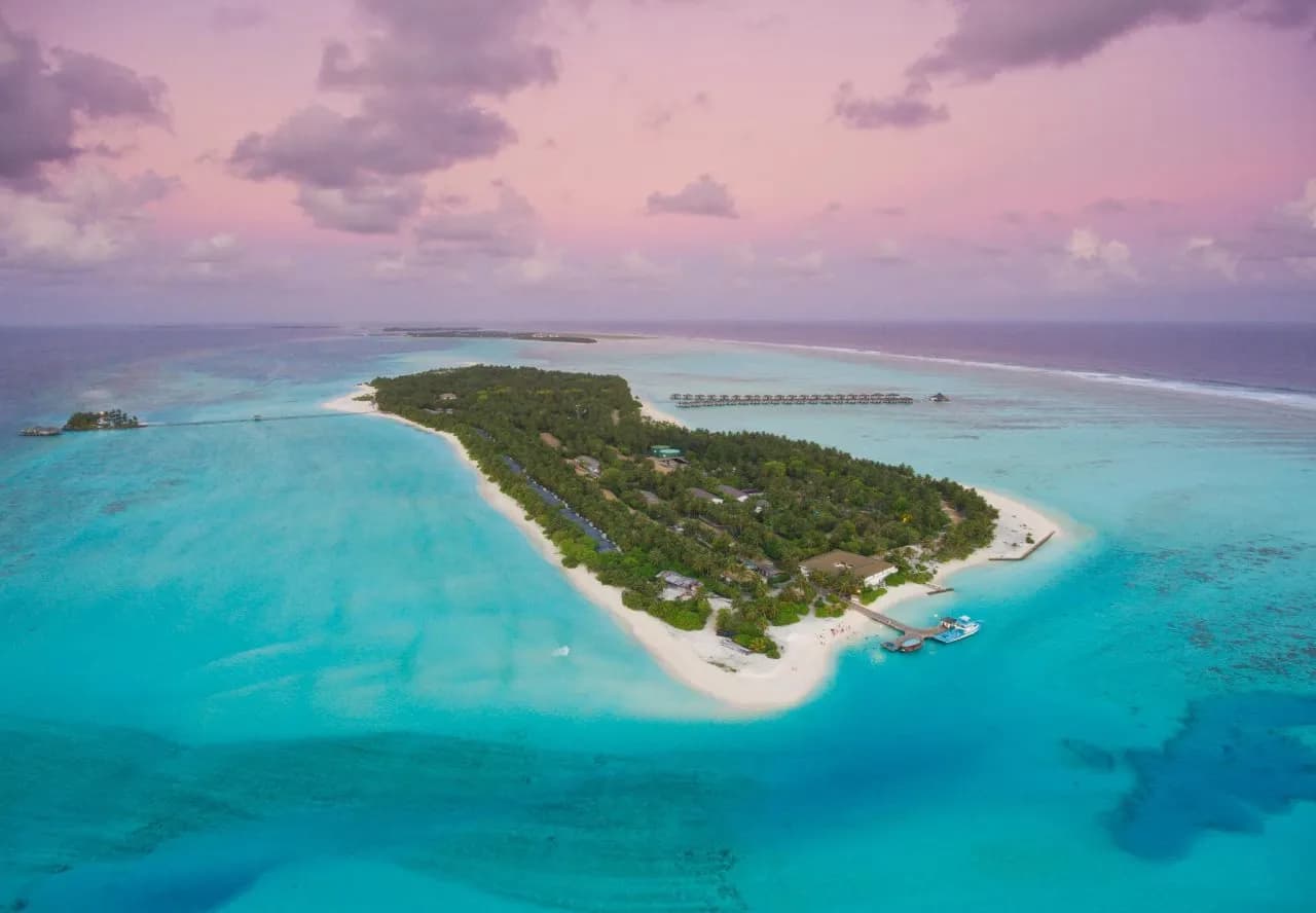 Villa Park Sun Island
