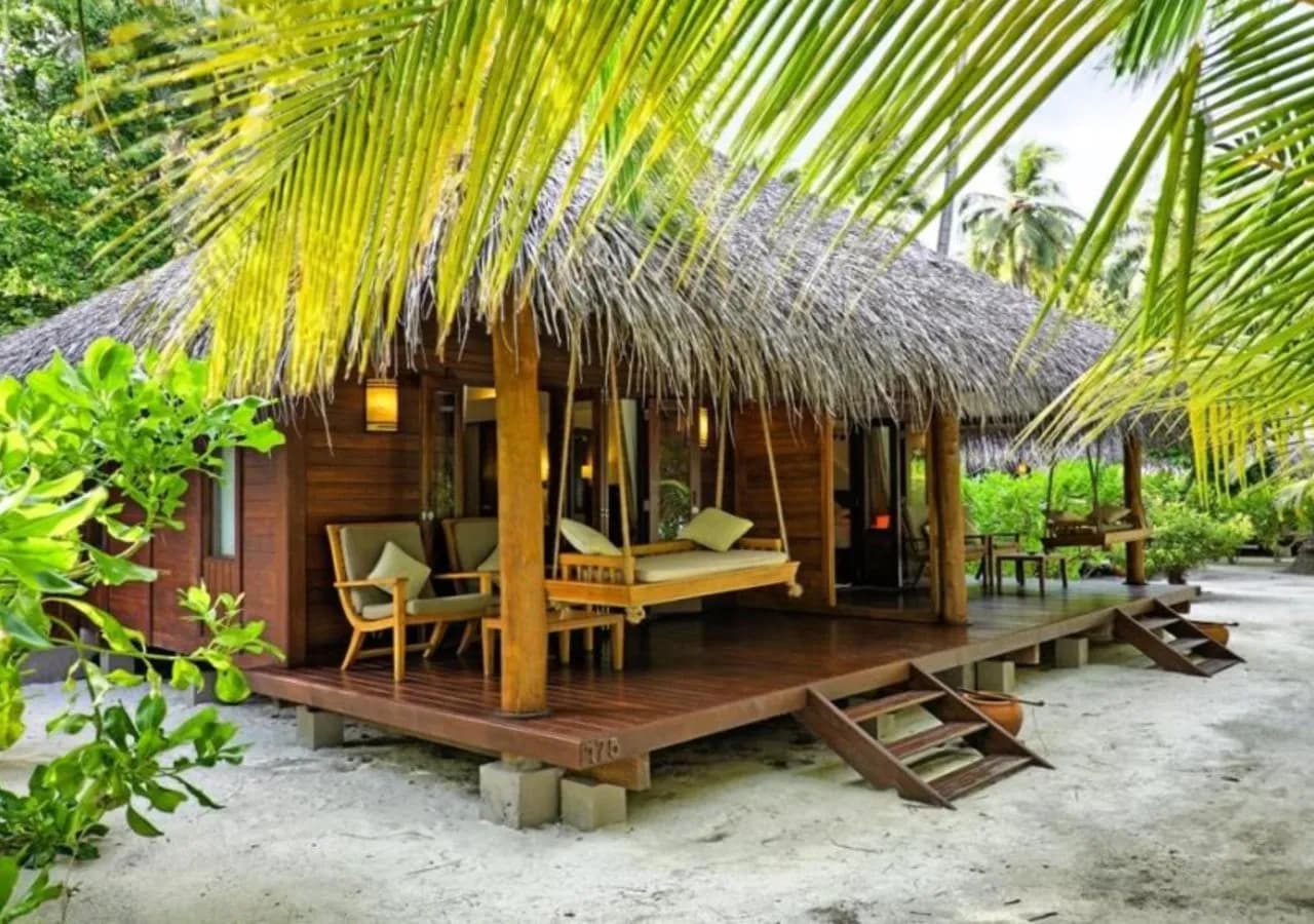 Medhufushi Island Resort 2