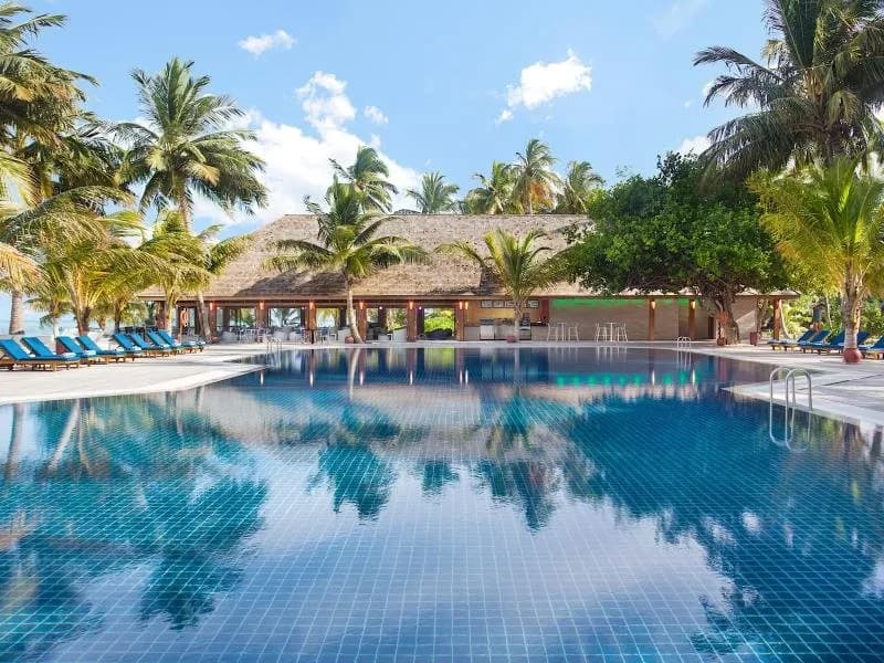Meeru Maldives Resort Island 4