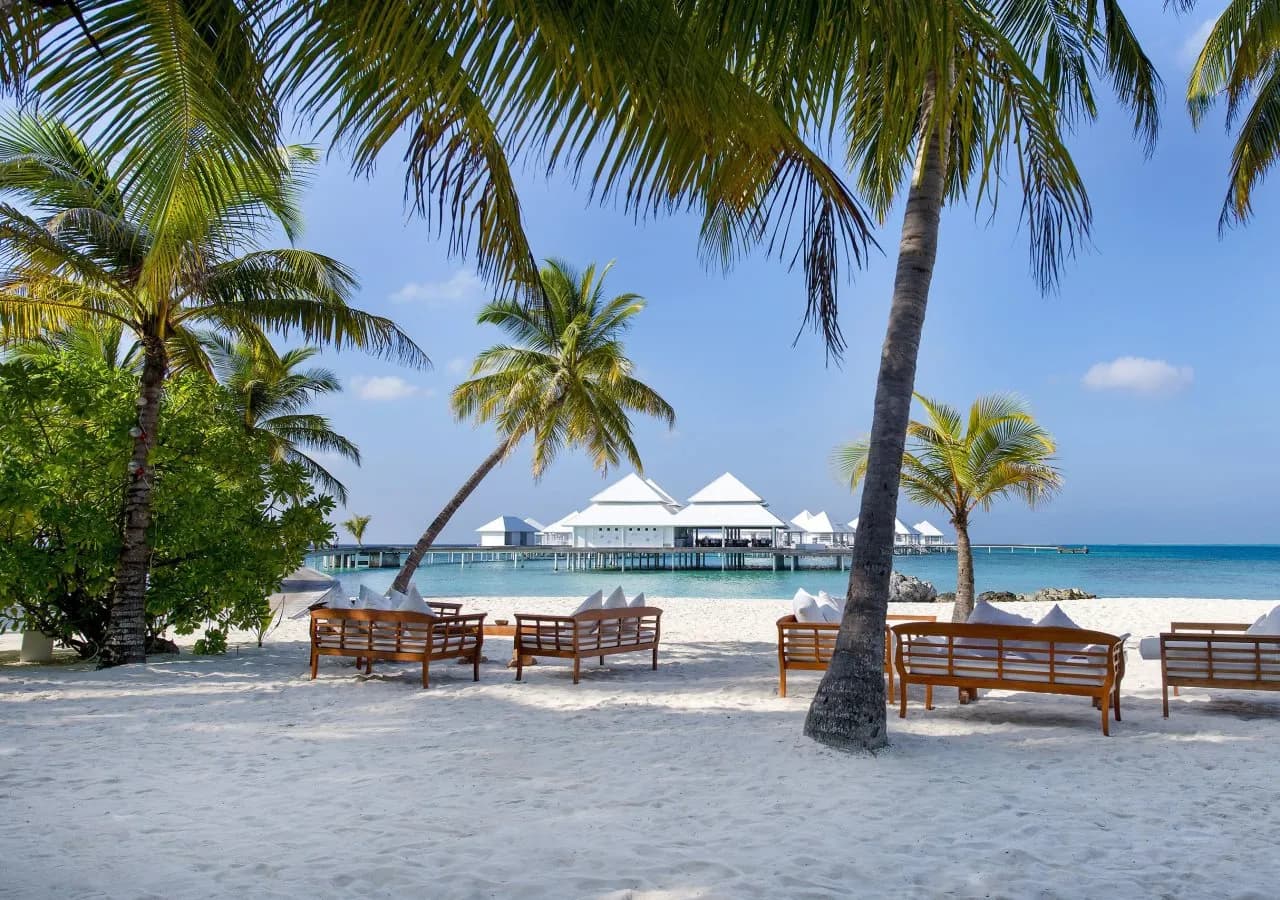 Diamonds Thudufushi Maldives Resort & Spa 5