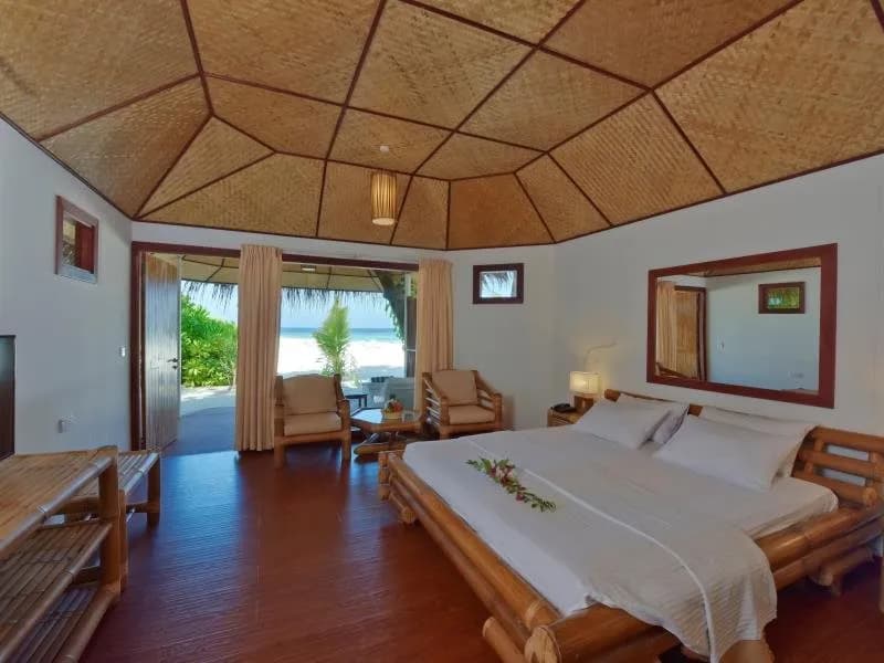 Thulhagiri Island Resort & Spa 3