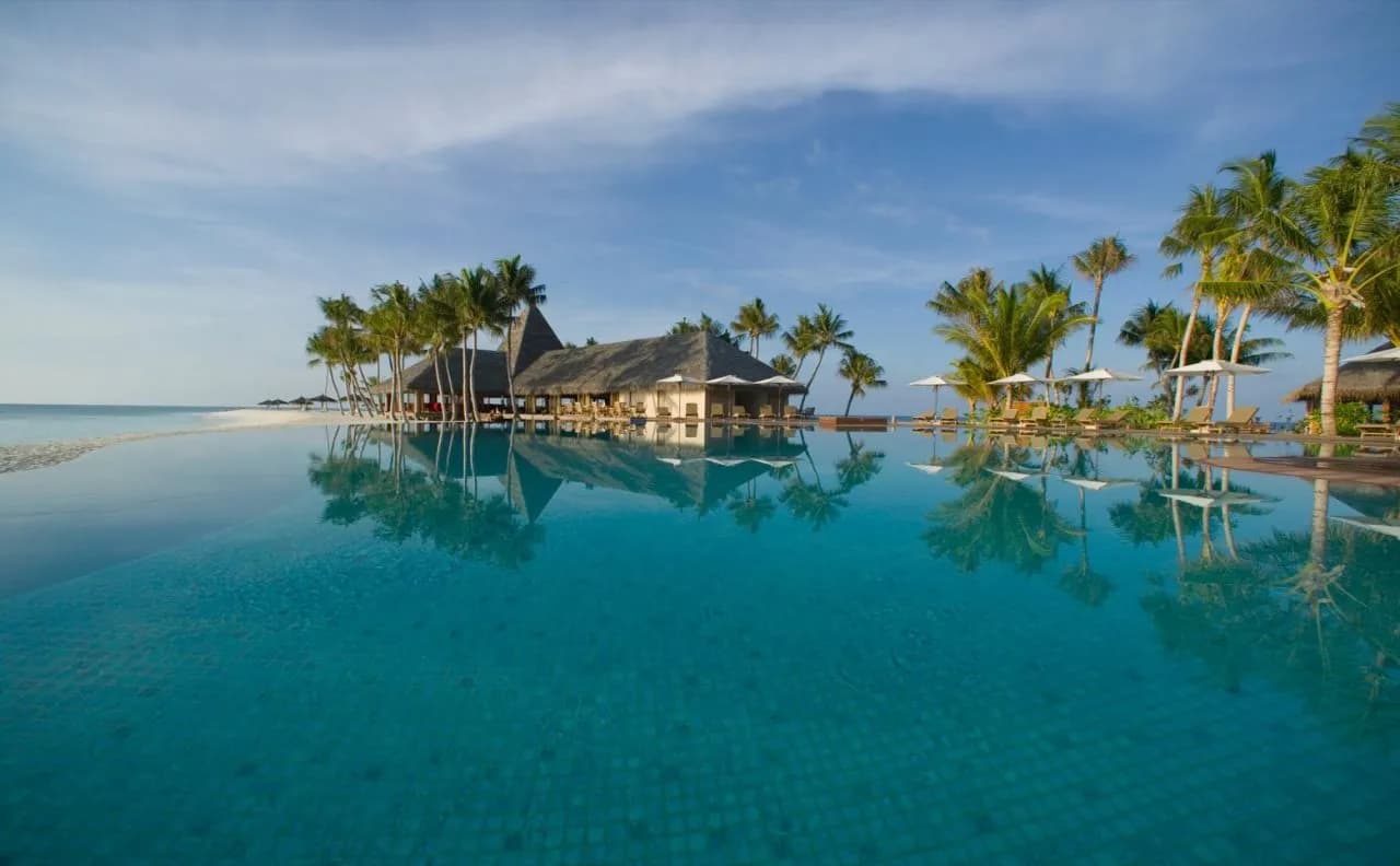 Veligandu Maldives Resort Island 5