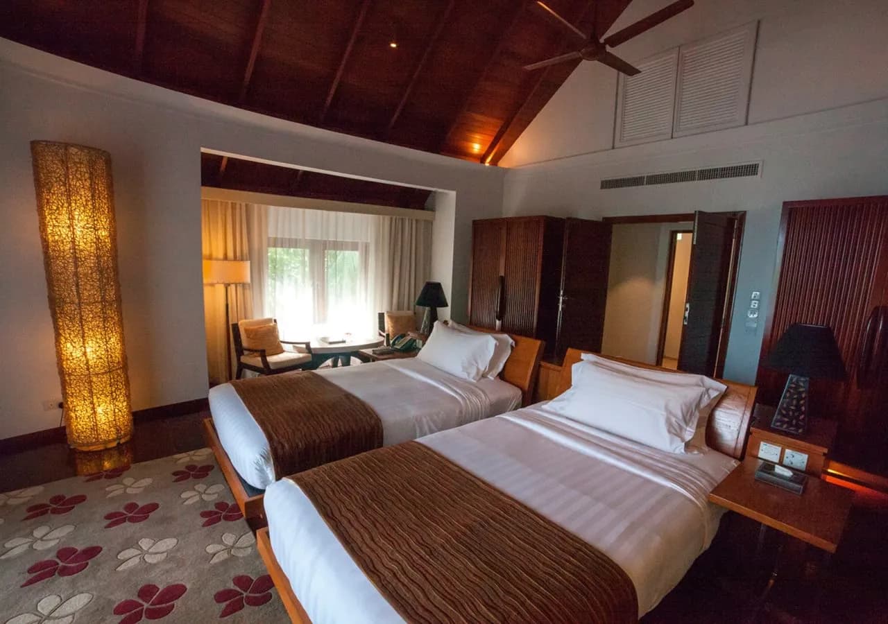Constance Halaveli Maldives 4