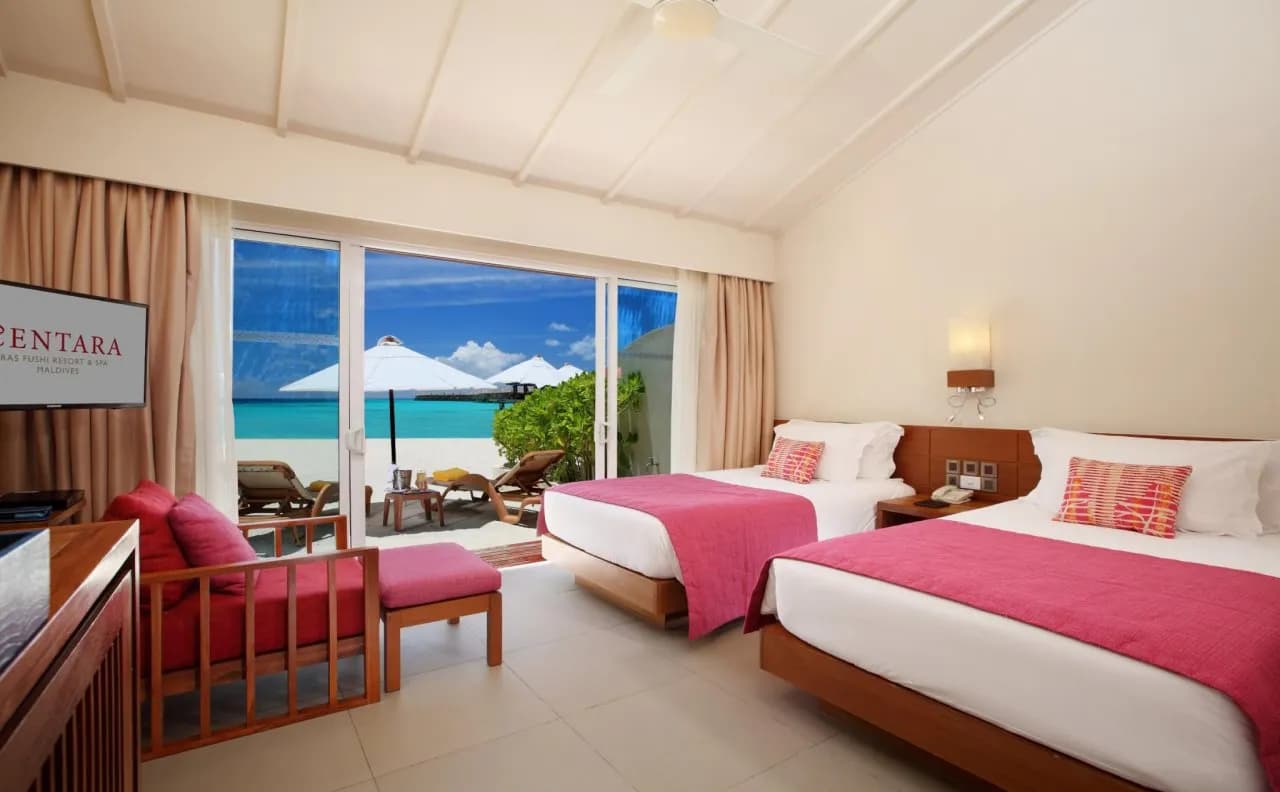 Centara Ras Fushi Resort & Spa Maldives 4