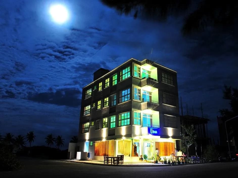 Ui Hotels