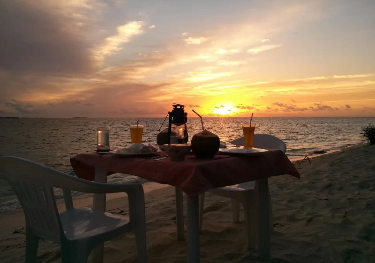 Ukulhas Inn 3