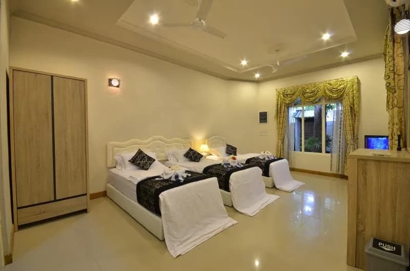 Ukulhas Inn 4