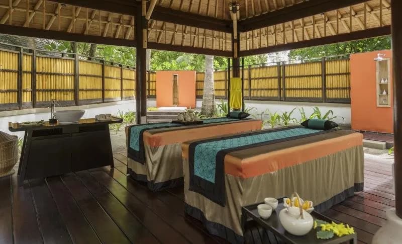 Angsana Velavaru 5