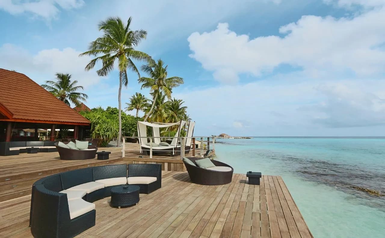 ROBINSON Maldives 3