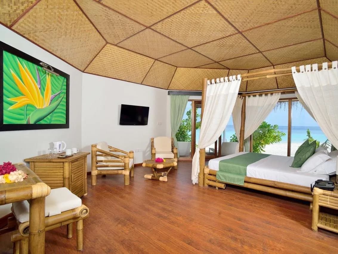 Safari Island Resort & Spa 2