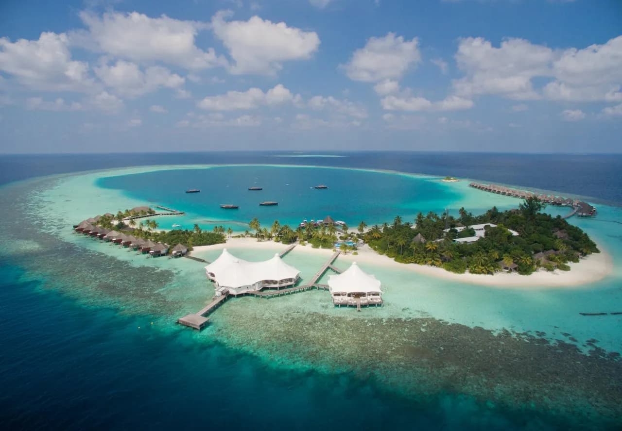 Safari Island Resort & Spa