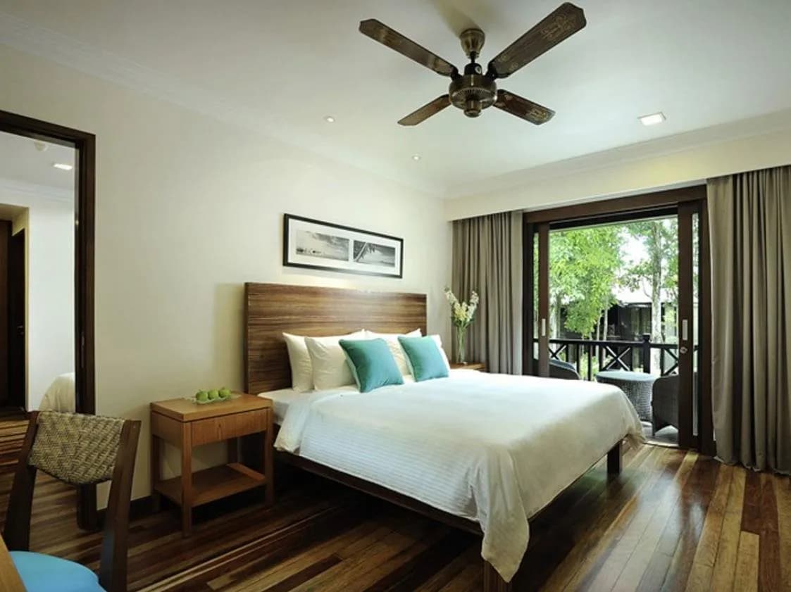 The Taaras Beach & Spa Resort 2