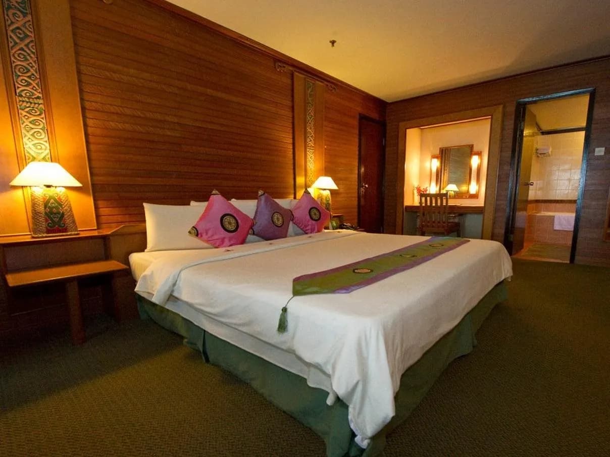Damai Beach Resort 2