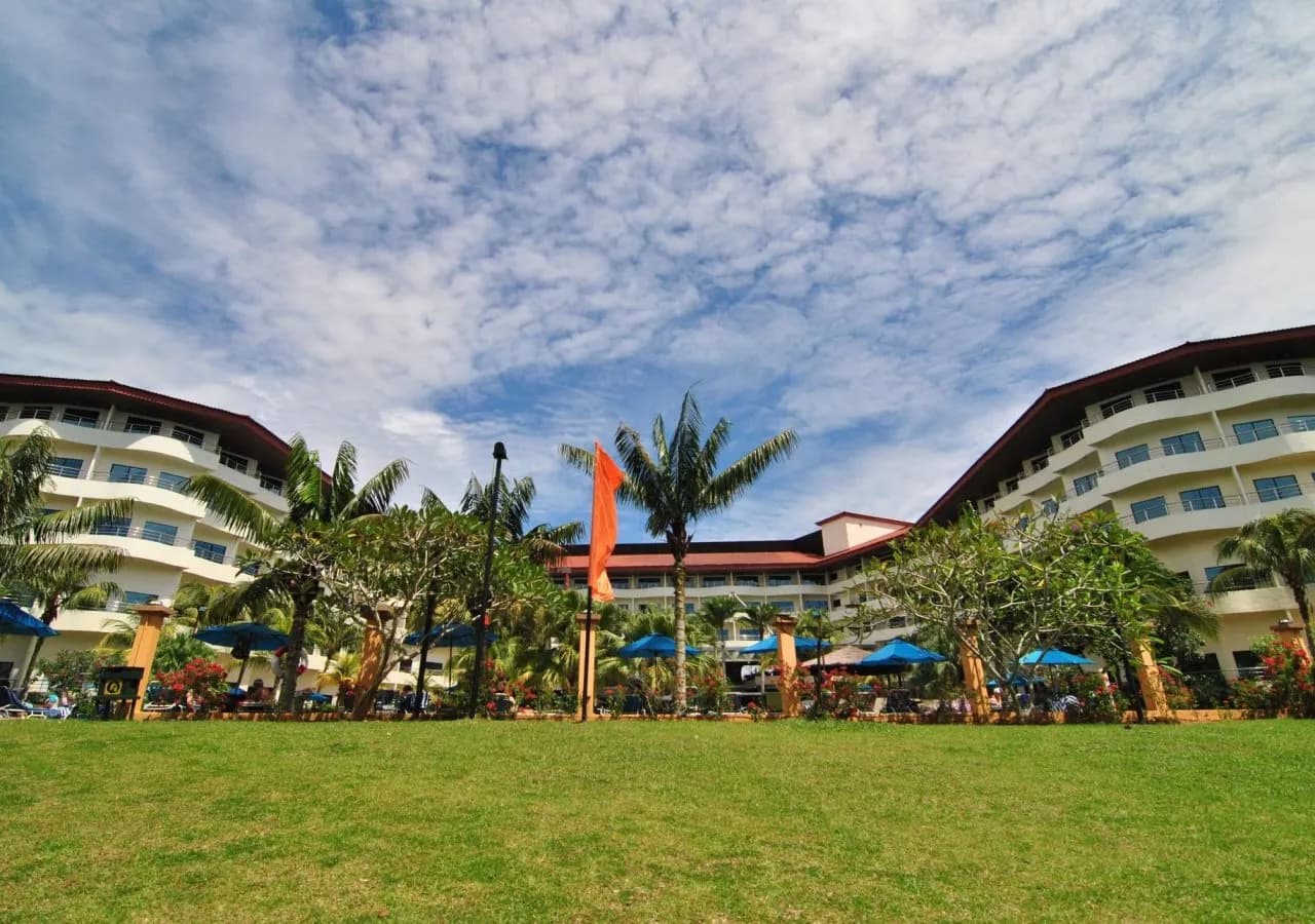 Swiss-Grand Beach Resort Kuantan 3