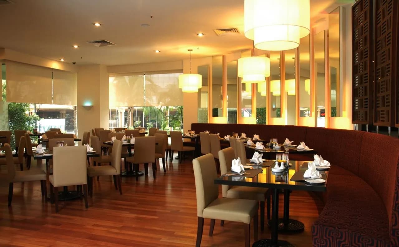 Seri Pacific Hotel 5