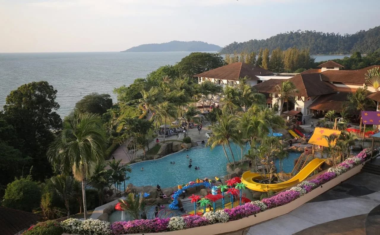DoubleTree by Hilton Damai Laut Resort 3