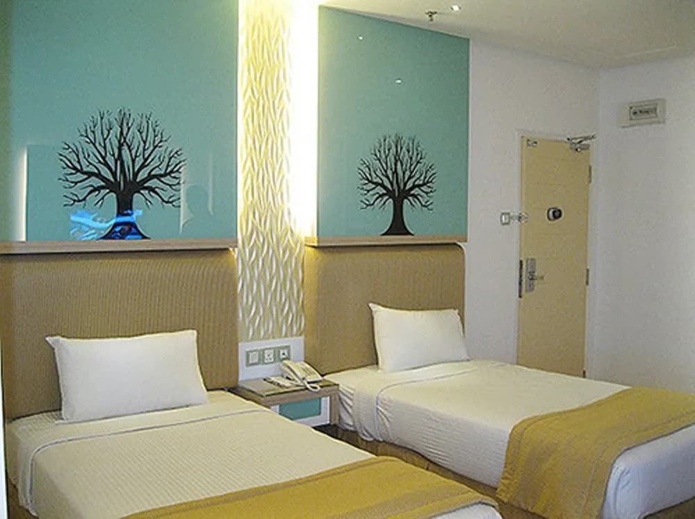 Holiday Place 2
