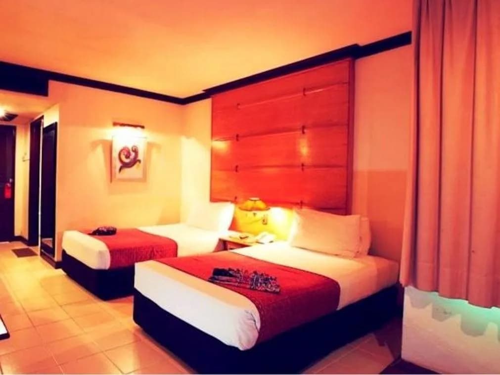Sutra Beach Resort 2