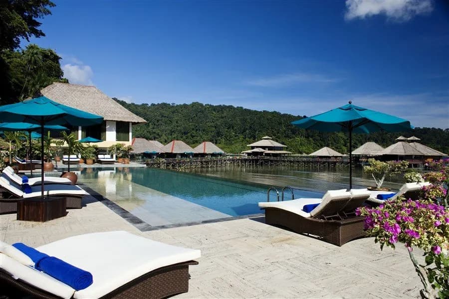 Gayana Marine Resort 3