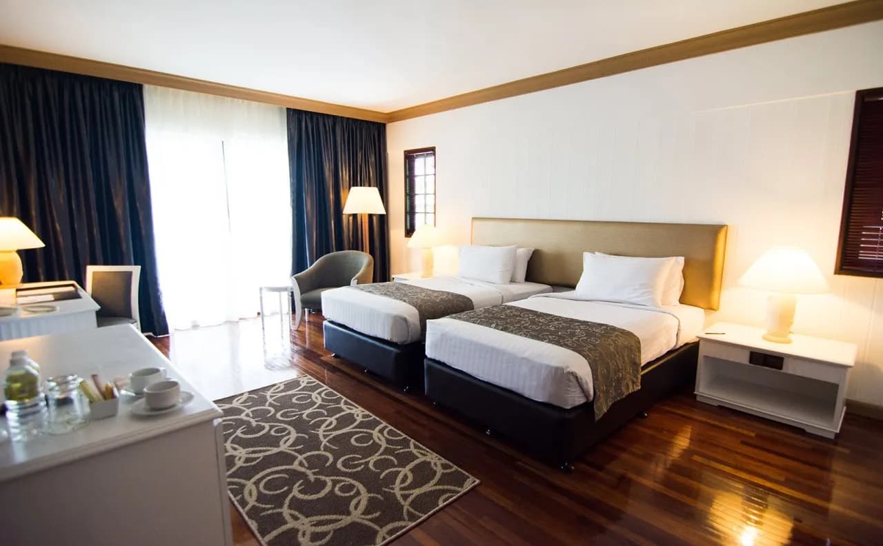 Philea Mines Beach Resort 4
