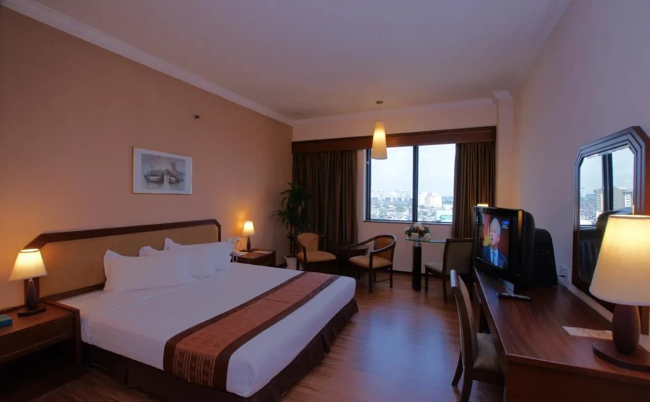 Crystal Crown Hotel Johor Bahru 2