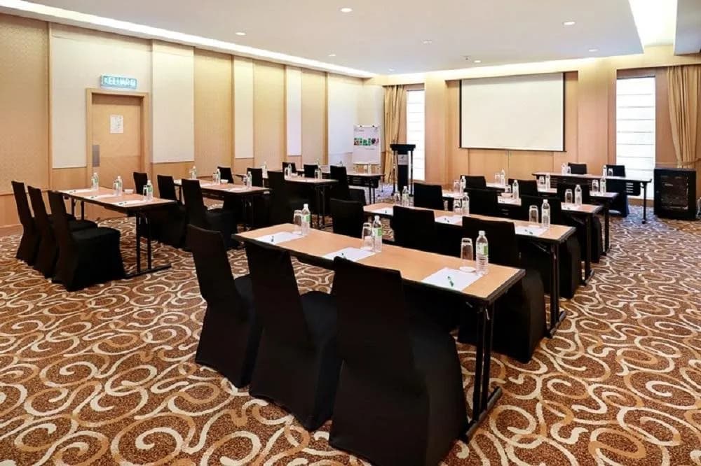 Holiday Inn Melaka 5
