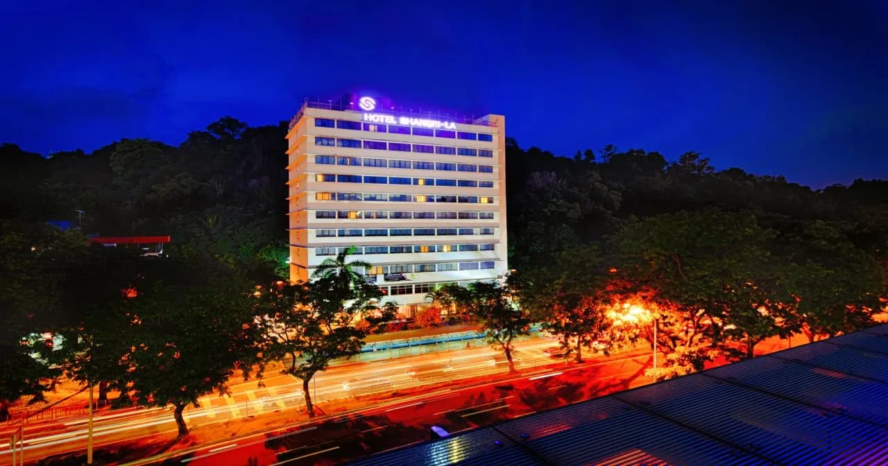 Howard Johnson by Wyndham Kota Kinabalu City Centre 3
