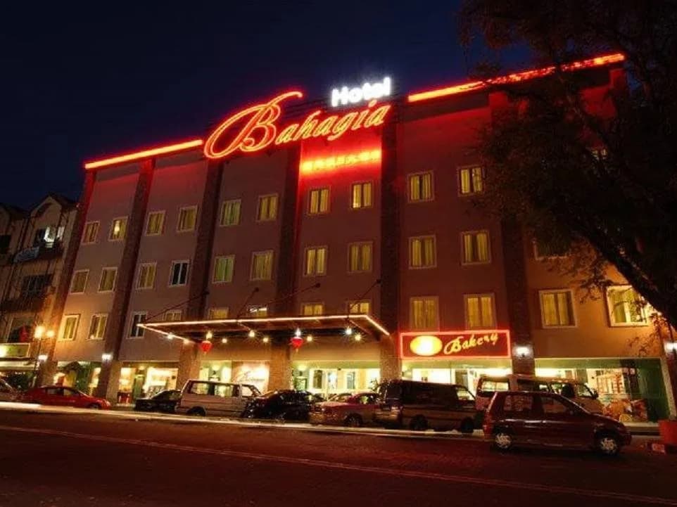 Hotel Bahagia 4