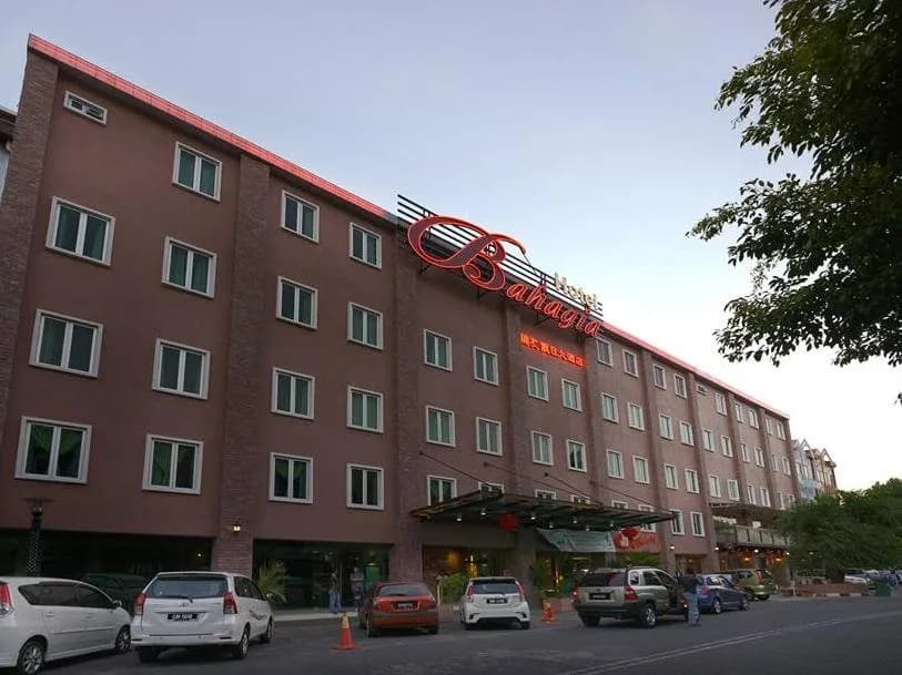 Hotel Bahagia