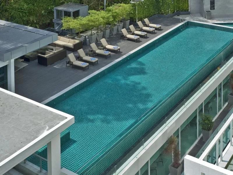 Damas Suites & Residences