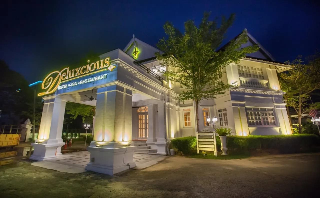 Apple Heritage Hotel 4