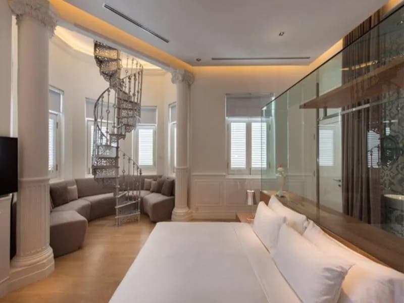 Macalister Mansion 4